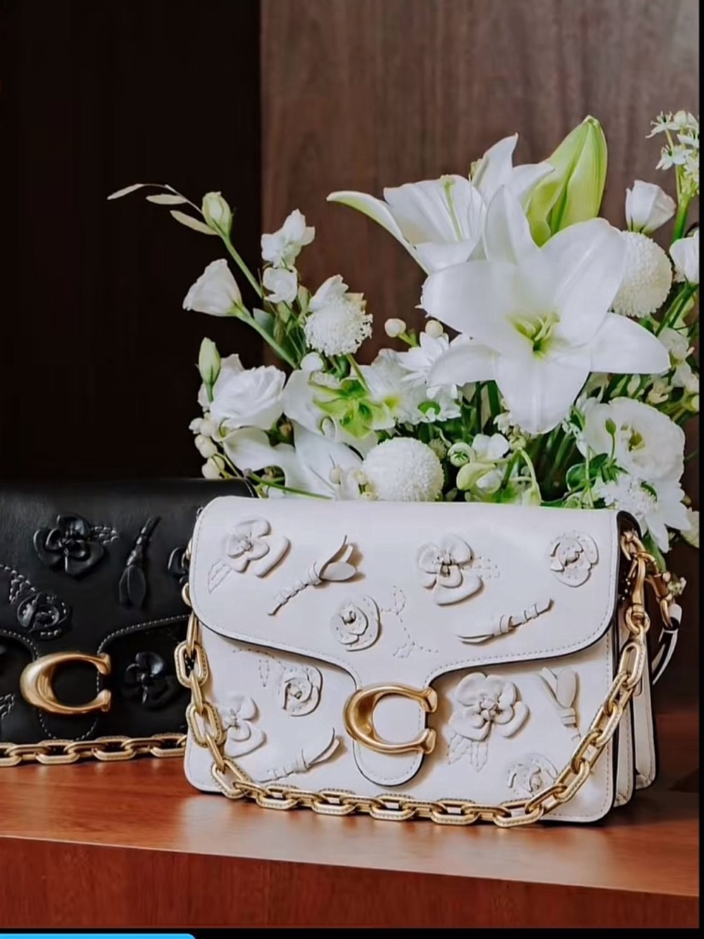 Coach Tabby 26 White Bag with Gold Floral Accents - New - Picture 6 of 7